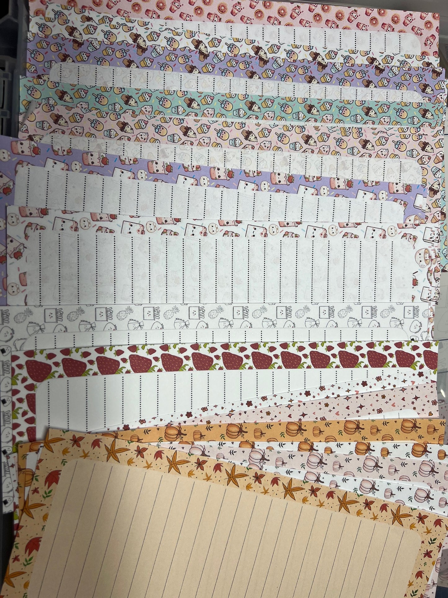 Assorted Loose Sheet Set
