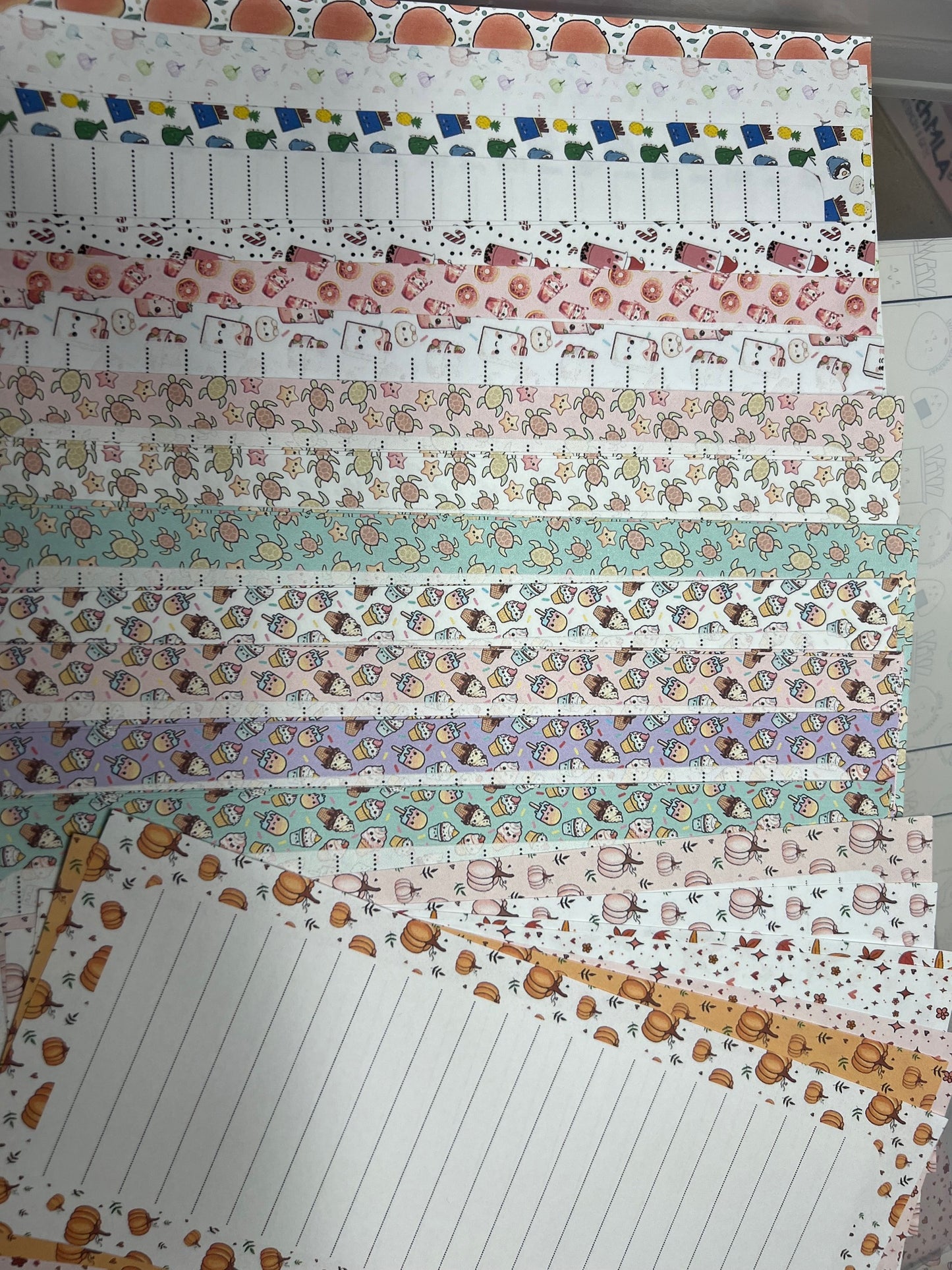 Assorted Loose Sheet Set